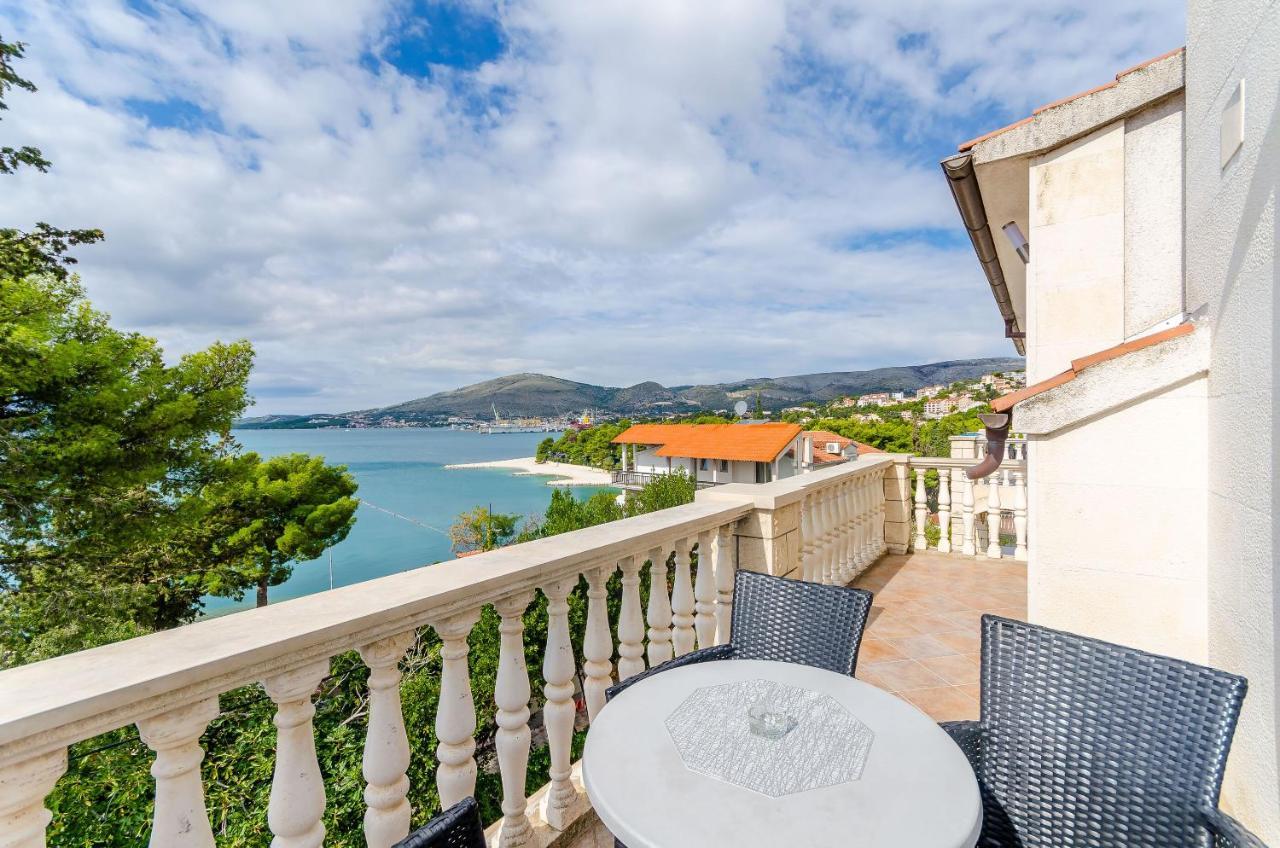 Apartments Marina Trogir Buitenkant foto